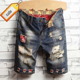 Mens Jeans Men Summer Streetwear Ripped Vintage Loose Beach Jean Shorts Fashion Casual Straight Denim Short