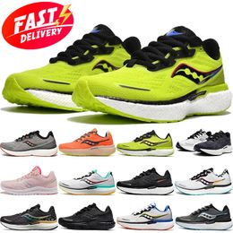 designer shoes Saucony Triumph 19 Wide Running Shoes sneaker Women Black Bule Volt White Orange Rose Pink Mens Sports Sneakers Trainers