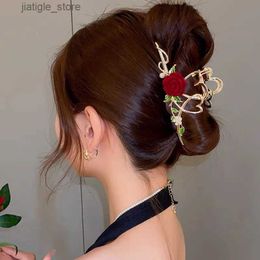 Hair Clips Red Flower Romantic Hairpin Hair Crabs For Women French Alloy Hair Clips Girls Temperament Ponytail Hair Accessories Headwear Y240329