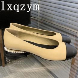 Casual Shoes 2024 Fashion Women Round Toe Mixed Colour Genuine Leather Pearl Chain Decor Luxury Design Low Heel