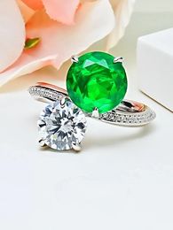 Cluster Rings Light Luxury 925 Sterling Silver Emerald Ring Set With High Carbon Diamond Double Stone Style Versatile Wedding Jewelry