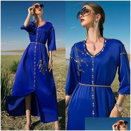 Basic & Casual Dresses Dubai Luxury Rhinestone Abaya Fashion Party Maxi Dress Moroccan Evening Gowns Muslim Women Loose Robe Kaftan D Dhakv