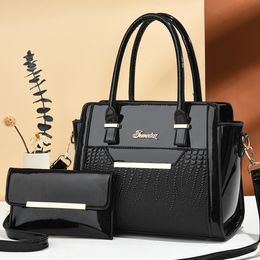 Large capacity Totes crocodile patterned handbag mother bag 2pcs cross-border women bag handbags high-quality single shoulder tote Bag with wallet