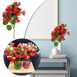 Decorative Flowers 2pcs Strawberry Floral Arrangement Decor Artificial Stems For Party Flower Vase With