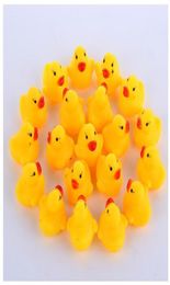 1000pcslot Whole mini Rubber bath duck Pvc duck with sound Floating Duck Fast delivery Swiming Beach6989929