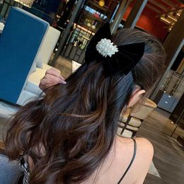 Hair Clips Fashion temperament velvet pearl big bow hairpin headdress female new spring clip top clip hairpin accessories Y240329