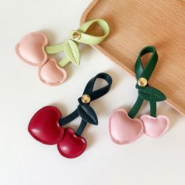 New Cute 3D Peach Heart Cherry Car Keychain Red Pink Love Retro Bag Pendant Keychain 240329