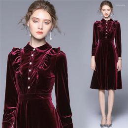 Casual Dresses Quality Good Softerable Velvet Knee Length Female Autumn Vestidos Vintage Red Color Buttern Decorate Feminino Party