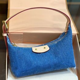 Quality Luxury Denim Bag Designers Hills Pochette Denim Lunchbox Tote Bag Handbags Fashion Shoulderbags Classic Style Capacity Shopping Bags