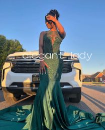 Hunter Emerald Green Trumpet Evening Formal Dresses for Black Girl 2024 Sparkly African Diamond Crystal Prom Gala Gown