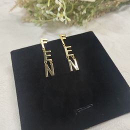 Designer Long Stud Gold Earrings For Women Hoop Earring Luxurys Designers Letter Love Diamond Earrings Gift D2203114Z209S