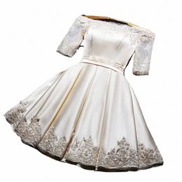 elegant Boat Neck Short Evening Dres Beauty-Emily Lace Appliques Satin Prom Party Gowns For Women Lace Up Back 2023 h8Zp#