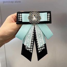 Bow Ties Fashion Bow Knot Ties Brooch Mens Luxurious Multi-layer Rhinestone Brooch Wedding Host Womens Shirt Pin Clothing Accessories Y240329