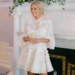 Urban Sexy Dresses Mini Length High Scalloped Collar Wedding Dress Celebrity Floral Appliqus Long Puffy Sleeves Blooming Short Bridal Gowns yq240329