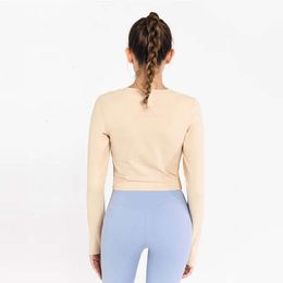 LU Sense Nude Loose Lul Temperament Luxury Fiess New Breathable Slim Training Set Refers To Long-Sleeved Running Top Yoga Clothes p