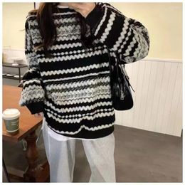 Women's Sweaters Fashion Loose Striped Pullovers Women Knitwears Autumn Round Neck Knitted Sweater Casual Winter Oversized 29205