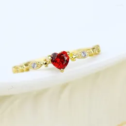 With Side Stones Tisonliz Simple Dainty Heart Crystal Stackable Finger Rings For Women CZ Female Wedding Engagement Jewellery Aneis