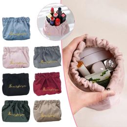 Storage Bags Vintage Velvet Makeup Bag Multi Functional Portable Lipstick Elastic Mini Drop