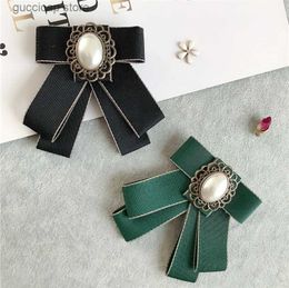 Bow Ties Fashion Large Bow Tie Necktie Crystal Tassel Ribbon Collar With Brooch Women Vintage Elegant Costume Jewellery Collar Neck tie Y240329