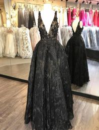 2020 New 3D Floral Appliques Evening Gowns Lace Sexy V Neck Prom Dress Bead Plus Size Little Black Formal Dresses3833961