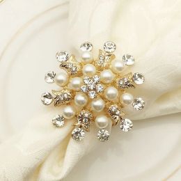 Hotel Christmas Snowflake Napkin Rings Pearl Flower Metal Napkins Buckles Party Dining Room Table Decoration Towel Buckle TH1361