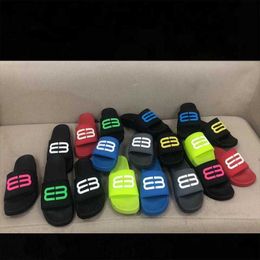 Style Summer b Paris Slippers Women Wear Indoor Flip Flops Letters Luminous Lovers Beach Shoes