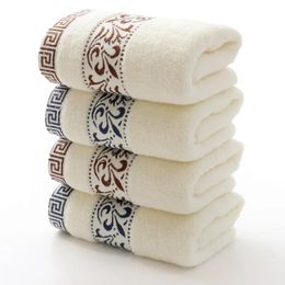 2024 Chinese Style Fashion Solid Colour Embroidery Men Washcloth Travel Hotel Bath Towel Bathrobe Gym Yoga Portable Lovers Gift for Chinese