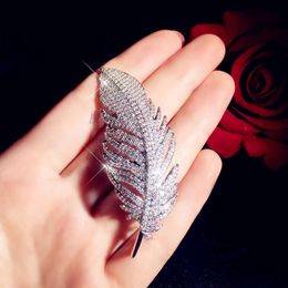 Pins Brooches Brooches For Women Feather Cubic Zirconia Fine Jewelry Romantic Pin Accessories Simple High Quality Boutonniere 2024 Designer Brooch High Quality