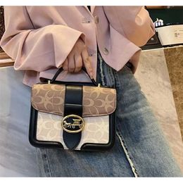 Totes Luxury Wine God Flower Autumn Versatile Fashion Club Handheld Underarm Single Shoulder Crossbody Bag