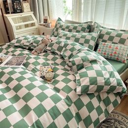 Bedding sets King Size Bedding Set with Quilt Cover Flat Sheet Pillowcase Kids Girls Boys Checkerboard Pinted Single Double Bed Li303k