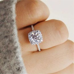 Wedding Rings Romantic Vow Sincere Commitment Engagement Rings Exquisite White Drill Fashion Rings Women Wedding Trendy Jewellery Best Gifts 24329