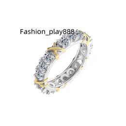 925 Sterling Silver Moissanite Womens Diamond Rings Classic Cross Coloured Mosang Stone Diamond Ring