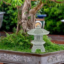 Garden Decorations Japanese Tower Light Decoration Pagoda Statue Mini Bonsai Adorn Ornament Model Stone Tabletop