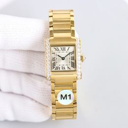 Mens Watch Quartz movement Watches Waterproof 25.7*21.2mm Sapphire Women Wristwatch Case With Diamond Montre de Luxe