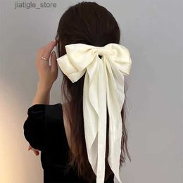 Hair Clips Large Bow Hair Clip for Women Summer Chiffon Fashion Big Barrettes Solid Colour Ponytail Hairpin Accessories Girl Gift Y240329