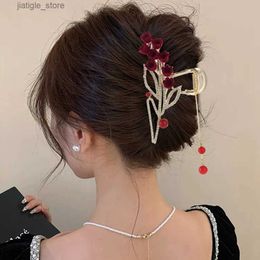 Hair Clips Red Flower Festival Hair Claw Hairpin Crab Tassel Rhinestone Wedding Hair Clip Women Ponytail Hairpin Headwear Hair Accessories Y240329