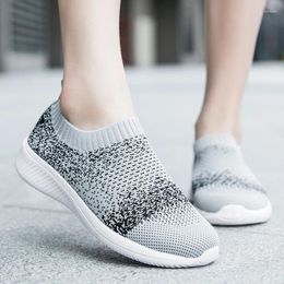 Fitness Shoes 2024 Woman Vulcanize Sneakes White Casual Fashion Sneakers Ladies Slip-On Sock Summer Trainers Basket Femme