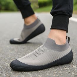 Shoes Fujeak Fashion Socks Shoes for Men Casual Lightweight Mesh Shoes Nonslip Plus Size Gym Running Shoes Outdoor Men's Sneakers