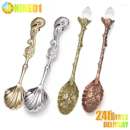 Spoons 1PC Vintage Fork Royal Style Gold Carved Coffee Tea Spoon Fruit Prikkers Dessert Cutlery Set Kitchen Tool