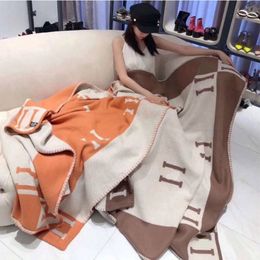 Avalon blanket designer Throw Cashmere Vibration Blanket jacquard blanket coperta cashmere blanket Ecru Gris Clair Home Bedding Blankets Throw 135*175cm