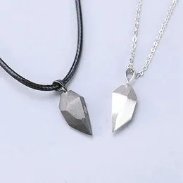 Chains 2Pcs Magnetic Couple Necklace Lovers Heart Pendant Distance Faceted Charm Women Valentine's Day Gifts