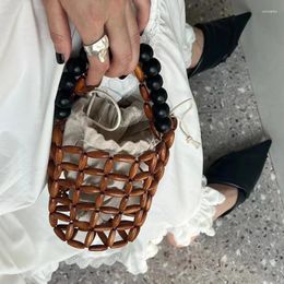 Shoulder Bags Brand 2024 Handmade Wooden Beaded Bag Fashion Hollow Out Plaid Bucket Handbag Beach Beading Small Totes