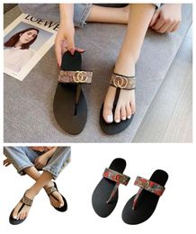 2024 New Style Designer Slide Slippers Summer Sandals Flat Flip Flops Leather Lady Women Fashion Classic Shoes Ladies High Quality Size 34-43