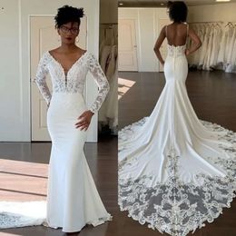 Muslim Pakistan Middle East Dresses V Neck White Applique Lace Long Sleeved Bridal Wedding Gowns