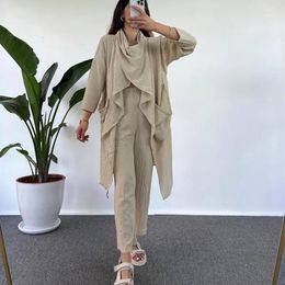 Women's Two Piece Pants Fashionable Loose Solid Color Fitting Casual Pocket Shawl Collar Cardigan Shirt Cropped Set For Women
