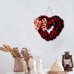 Decorative Flowers High-quality Valentine Day Decor Romantic Heart Shaped Wreaths For Valentine's Home Outdoor Love Garland Front Door