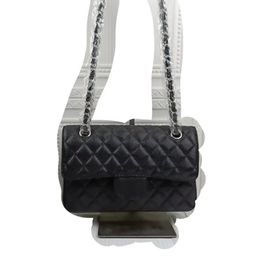 Luxury fashion design Women's classic chain bag calfskin material Caviar leather Rhombus clamshell bag Original hardware super versatile crossbody bag
