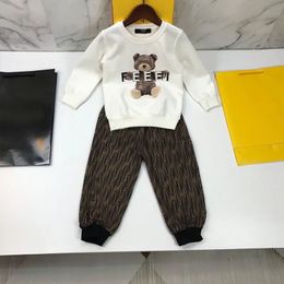 Clothing Sets 2024 New Designers Kids Clothing Sets Letter Print Boys Girls jacket coat trousers Tracksuits Long Sleeve Outdoor Children hoodie Suit Baby Boy Sports