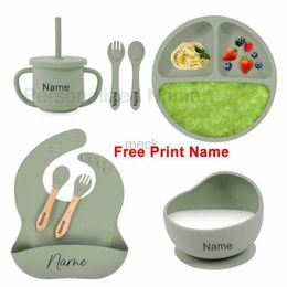Cups Dishes Utensils 8Pcs Baby Silicone Feeding Set Round Dining Plate Sucker Bowl Dishes For Kids Personalized Name Childrens Tableware Straw Cup 240329