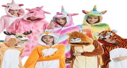 Fox Reindeer Panda Lion Tiger Unicorn Pyjamas for Mom Dad Baby Pijamas Cosplay Costume Night Suits Kigurumi Pyjamas Pyjamas Y200704617210